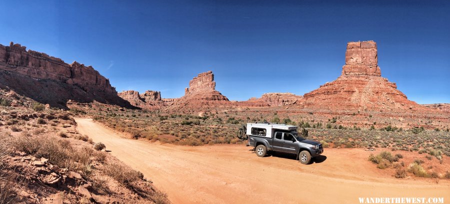 Enjoying the Valley of the Gods