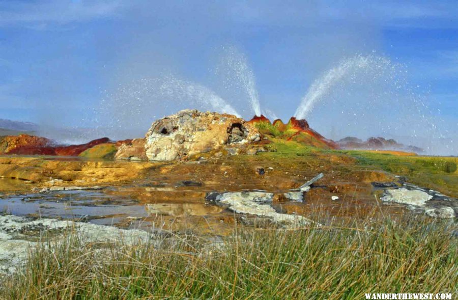 Fly Geyser