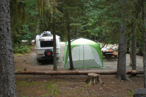 Great campground at Manning Park.  Flush toilets, showers !