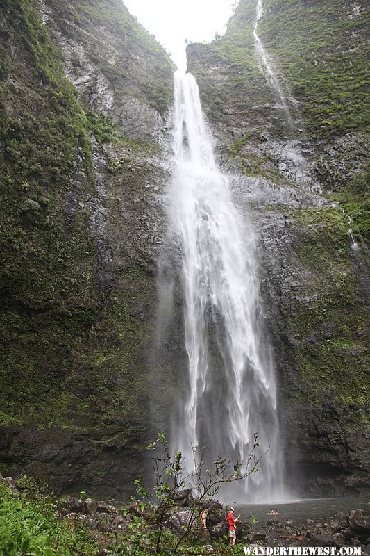 Hanakapi`ai Falls Trail