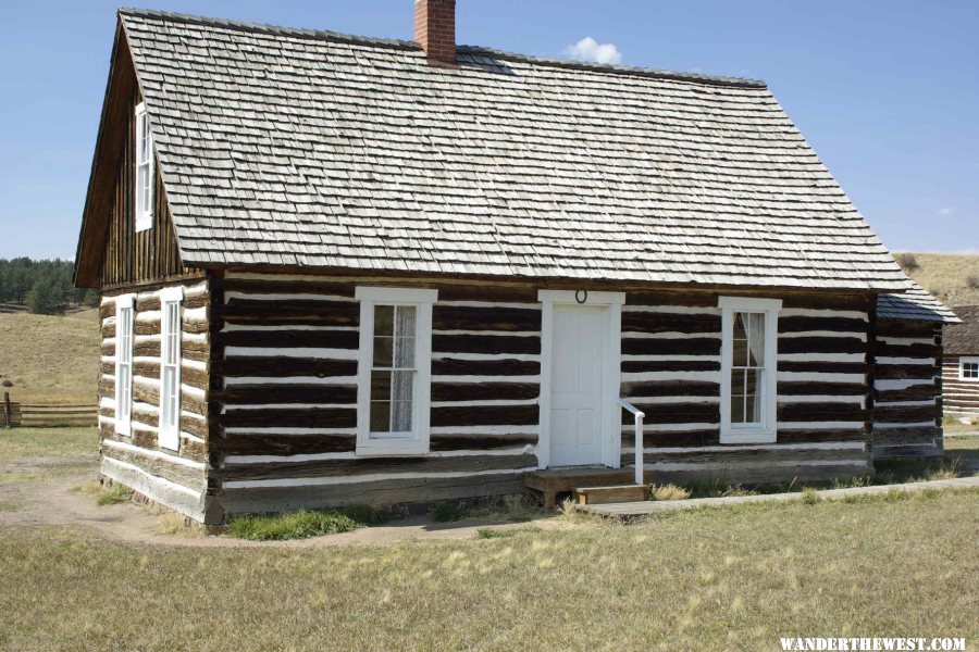 Hornbek Home on the Wildlife Loop