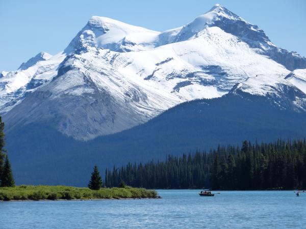 Maligne Lake