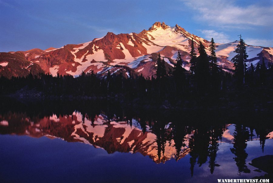 Mt Jefferson in Central Oregon Cascades