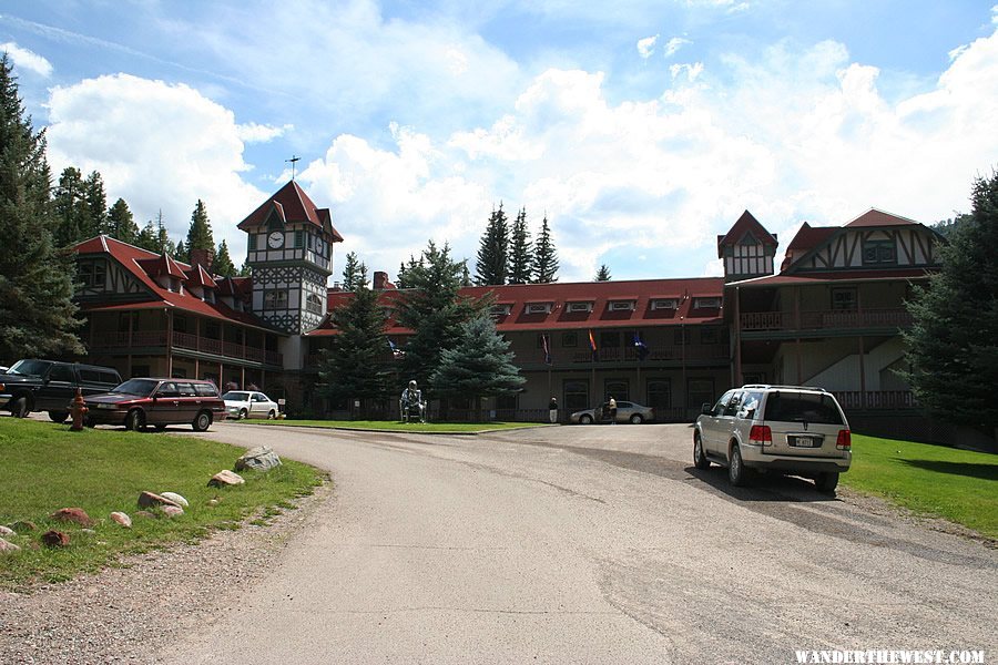 Redstone Inn