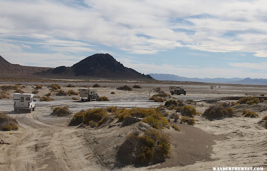 Road from Double Hot Springs to Black Rock Hot Springs