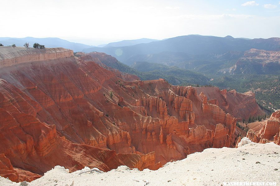 Scenic landscape in Cedar Breaks