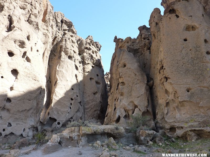 Slot Canyon on Rings Loop Trail