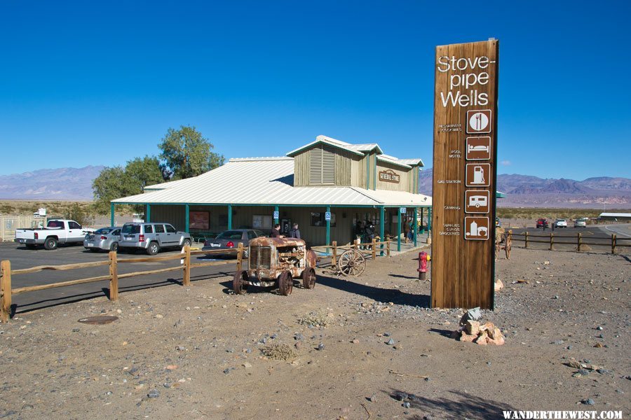 Stovepipe Wells Village