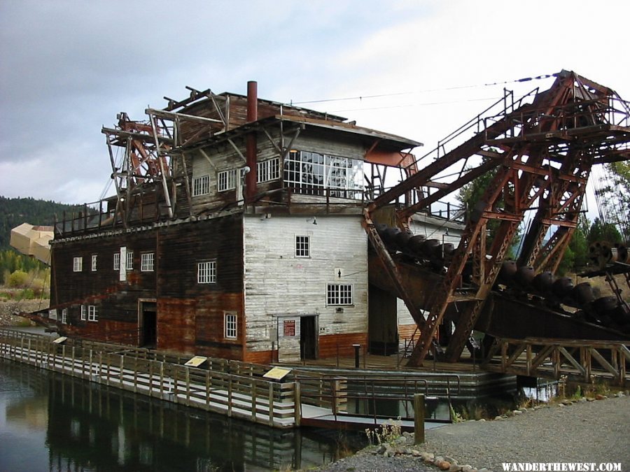 Sumpter Dredge 2004