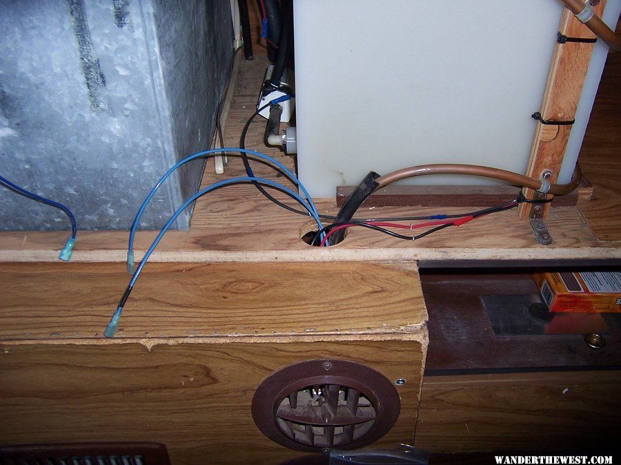 Waer pump and thermostat wires